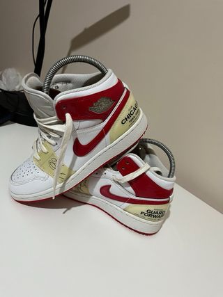 Jordan 1 Chicago 1984-1985