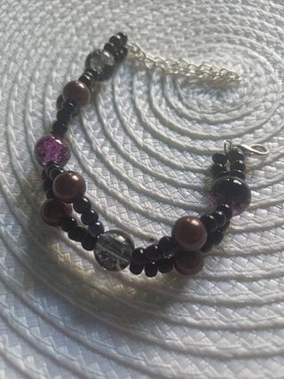 Pulsera rombos morado y negro