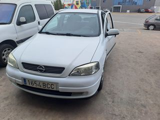 Opel Astra 2000