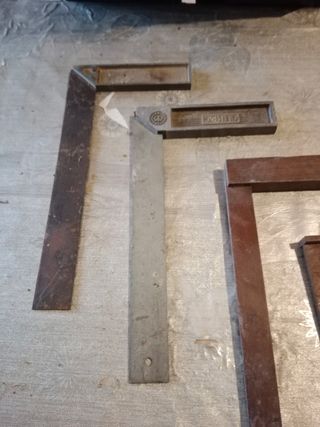 Escuadras de carpintero (juego)