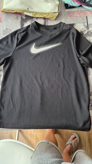 Camiseta Nike manga corta negra