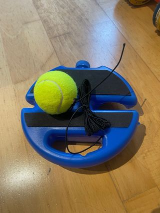 Entrenador de tenis/pádel con pelota