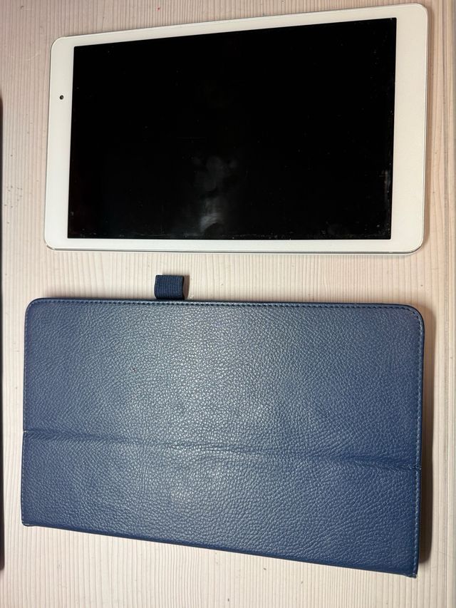Tablet Huawei FDR-A01L