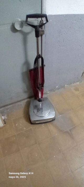 Cinta de andar, máquina de remo, 2 bicicletas ymás