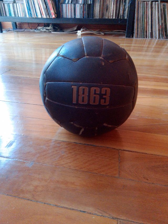 Balón oficial 1863
