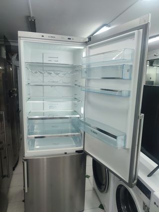 NEVERA MARCA BOSCH INOX A+ 201X70CM CON GARANTIA