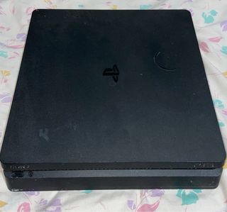 Play Station 4 
