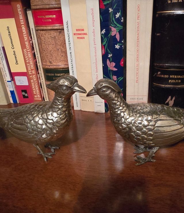 Pareja Faisanes y platos Metálicos Decorativos