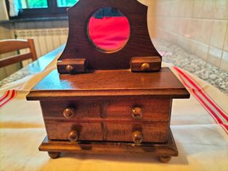 Porta gioielli/minnoli e posacenere d'angolo legno