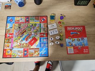 Monopoly Junior Super Zings Juego de Mesa