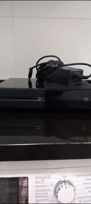 Xbox One + mando
