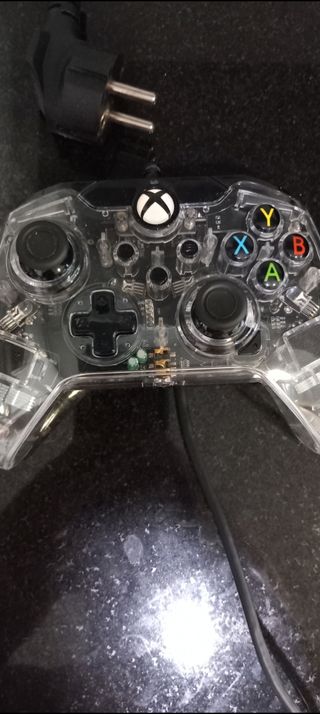 Xbox One + mando
