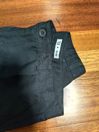 Pantalón gris oscuro hombre