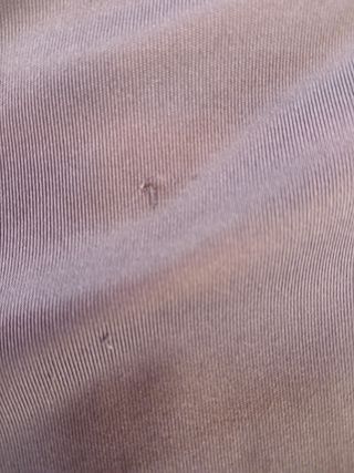 Pantalón deportivo gris y verde