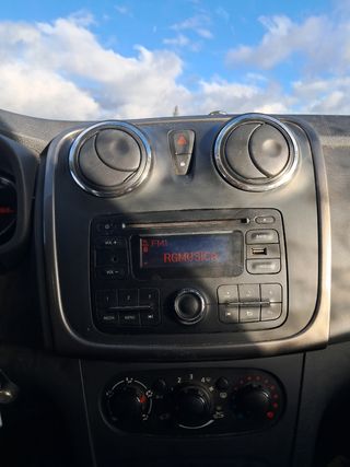 Dacia Sandero 2016
