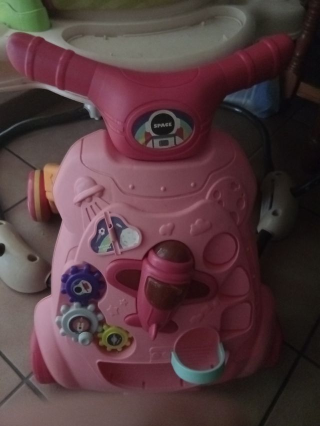 Andador y centro de actividades para bebés