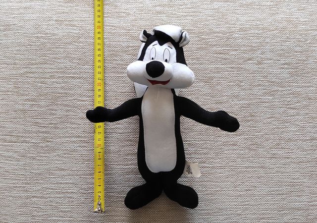 PELUCHE PEPE LE PEW LOONEY TUNES