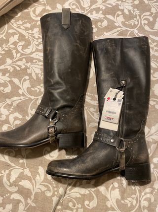 Botas altas Zara negras/grises