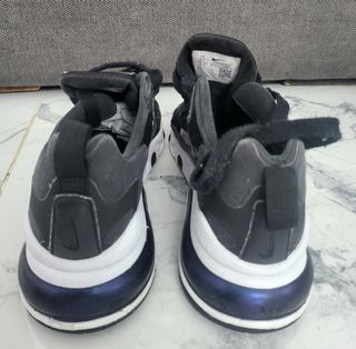 Zapatillas Nike Air Max 270 React Negras