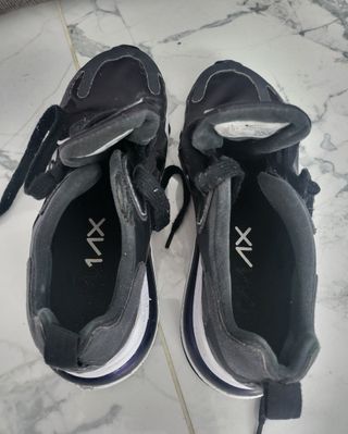 Zapatillas Nike Air Max 270 React Negras