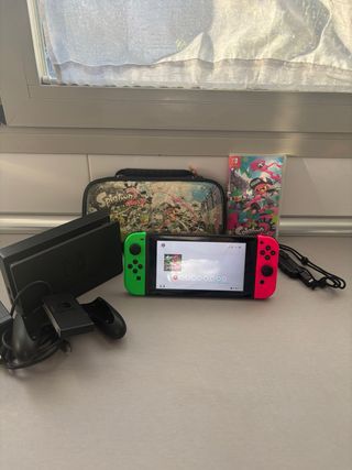 Nintendo switch en muy buen estado y con juego