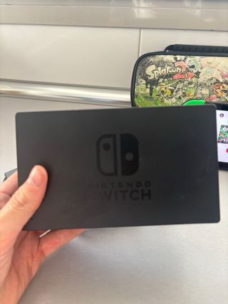 Nintendo switch en muy buen estado y con juego