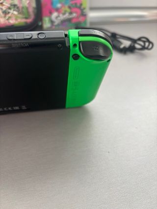 Nintendo switch en muy buen estado y con juego