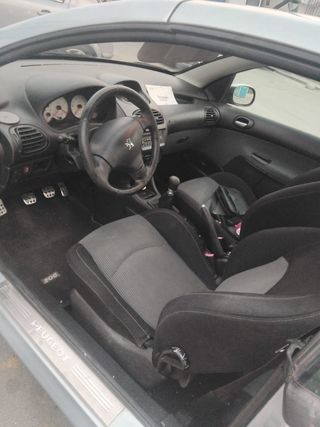 Peugeot 206cc 2002