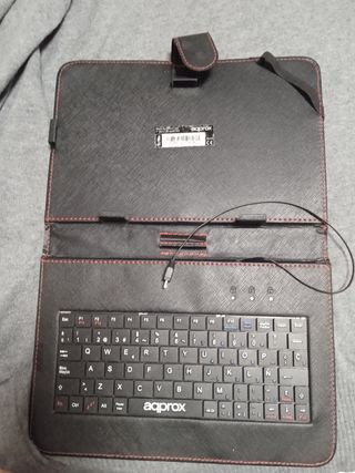 Funda Tablet 7 Negra con Teclado Aprox