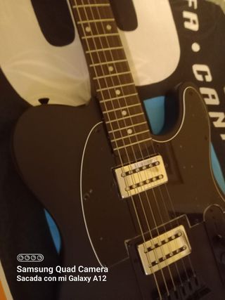 Guitarra eléctrica Harley benton te modificada