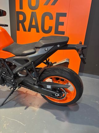 KTM 990 Duke 2024 Carnet A