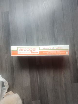 Tazas y platos Arcopal