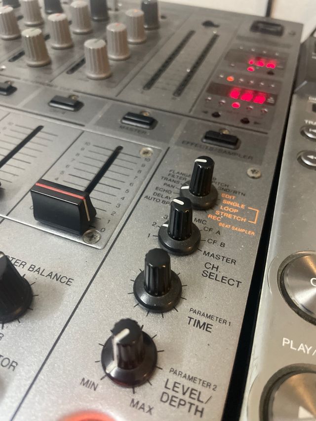 Pioneer DJM-600 Mesa de Mezclas