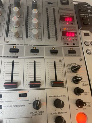 Pioneer DJM-600 Mesa de Mezclas