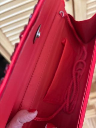 Bolso de fiesta rojo con pedrería