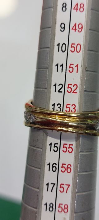 Anillo Oro Amarillo y Diamantes