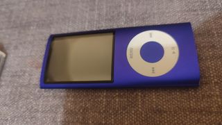 iPod Nano 8GB Morado