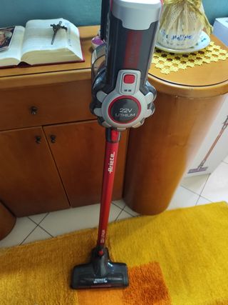Aspirapolvere a batteria Ariete