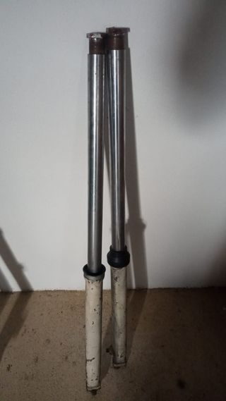 Barras de horquilla de moto