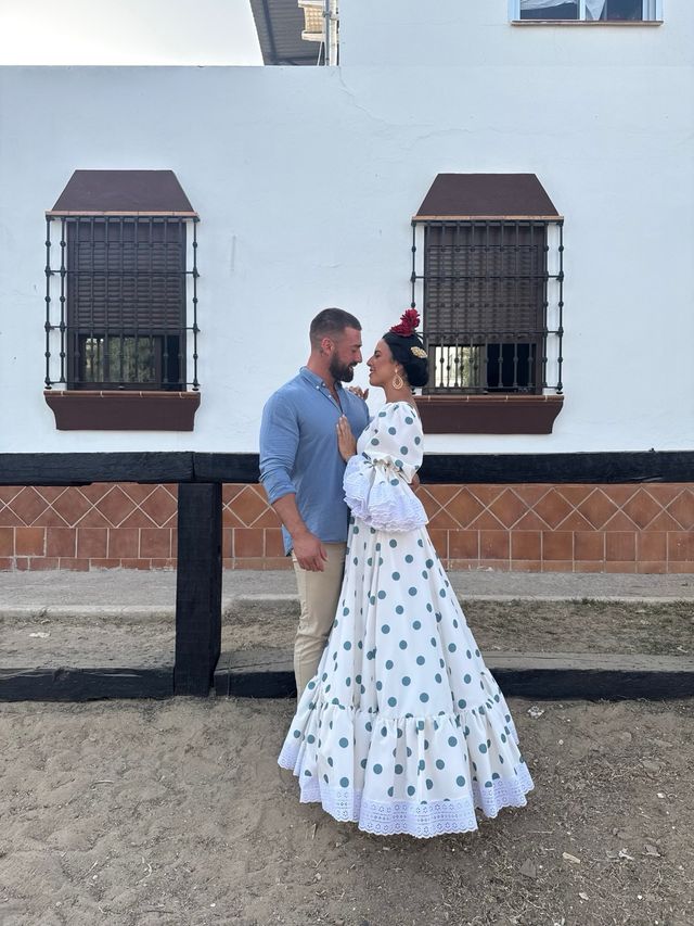 Traje de gitana blanco y verde