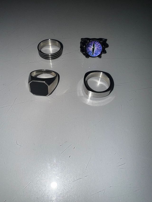 Lote 4 Anillos Plata y Morado