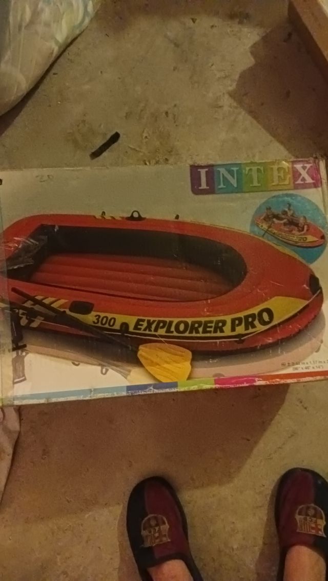 Barca hinchable Intex Explorer Pro 300