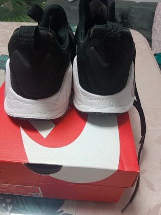 Nike Free Zapatillas Deportivas Negras Talla 40