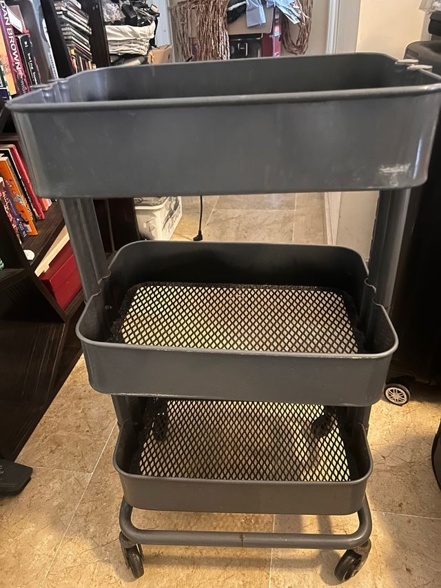 Carrinho Metálico Cinza de 3 Camadas