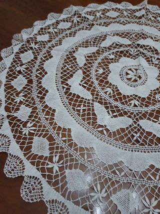 Centrotavola pizzo Burano bianco