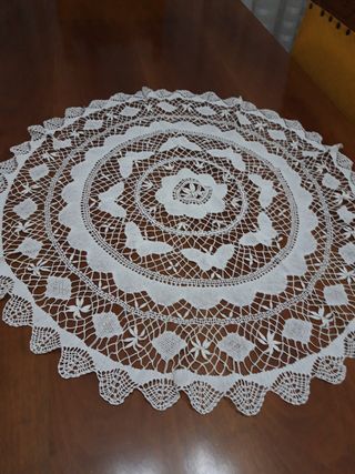 Centrotavola pizzo Burano bianco