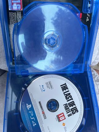 PS4: The Last of Us Parte II y FC25