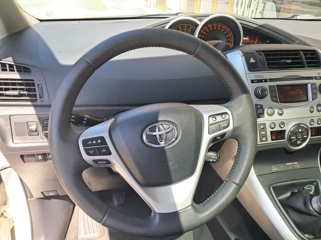 Toyota Verso 2.0 D-4D Advance 7pl.