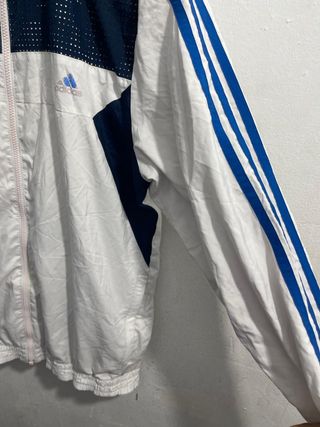 ¡¡OFERTA!! Talla M Chaqueta Adidas Impermeable 
