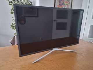 TV Samsung 32 Full HD Smart TV Serie M5525